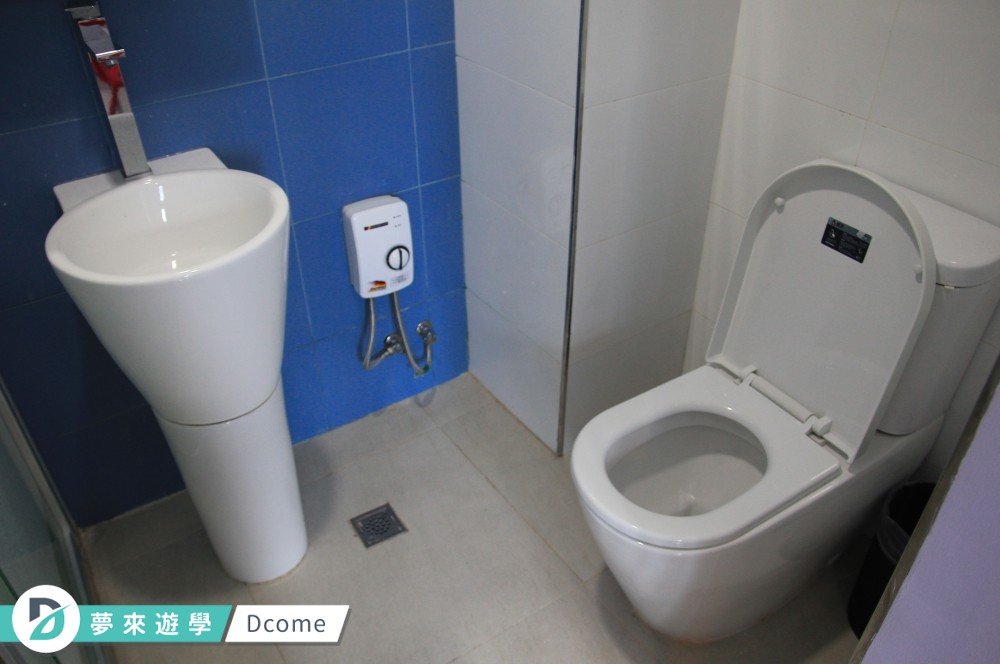 CELLA-UNI-廁所.jpg